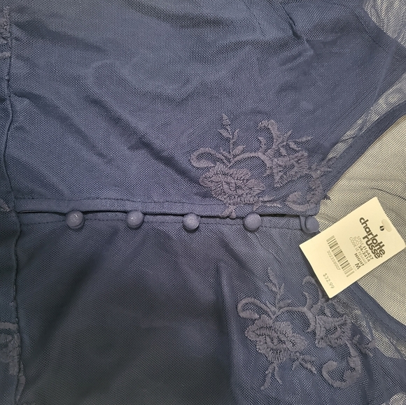 Navy Blue Lace Romper. New with tags Charlotte Russe size Medium - Picture 3 of 3